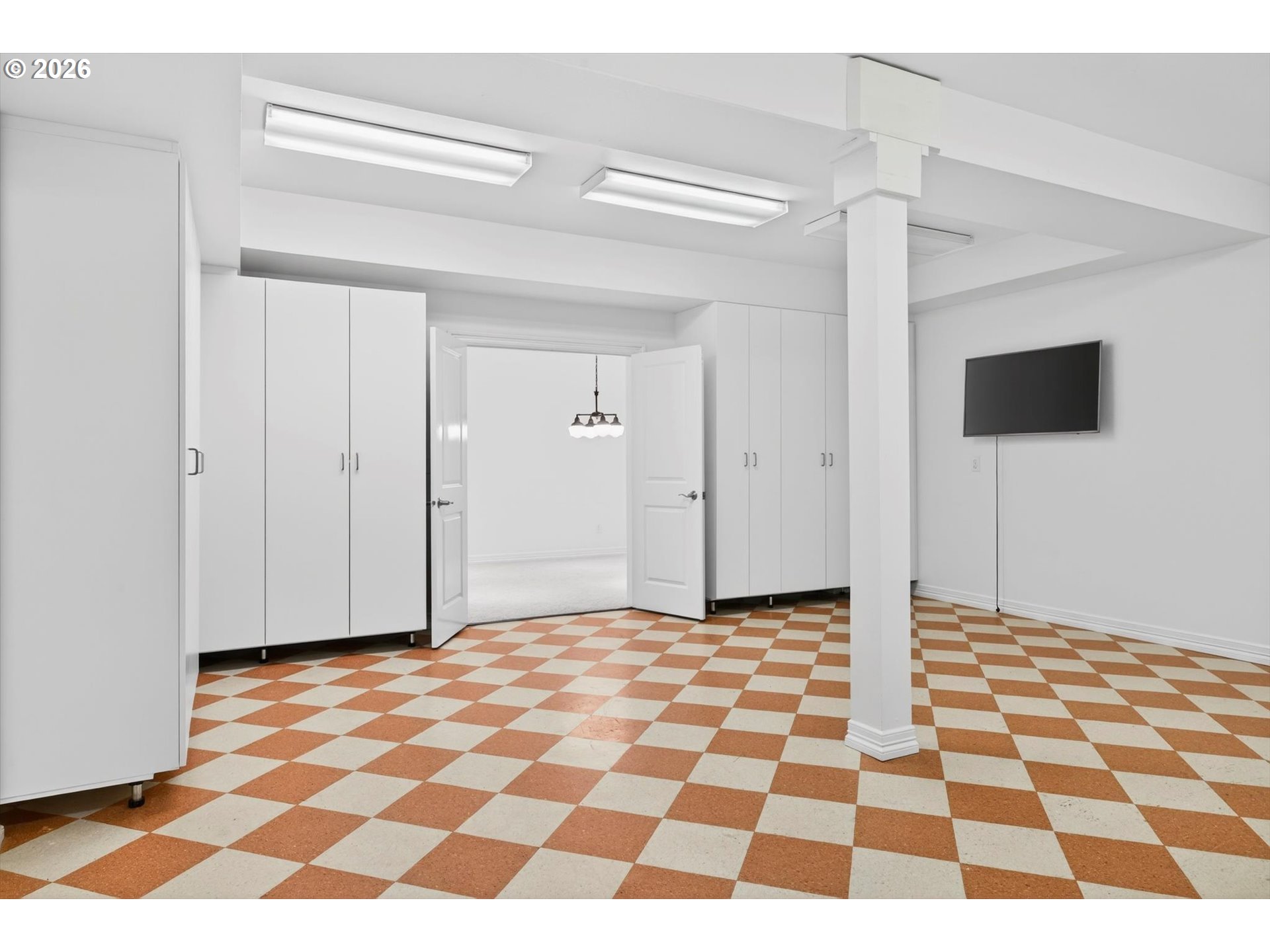 2349 Northwest Pinnacle Drive Portland, OR 97229 - Photo 25 of 33