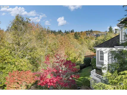 $1,595,000 | 2349 Northwest Pinnacle Drive, Portland, OR 97229