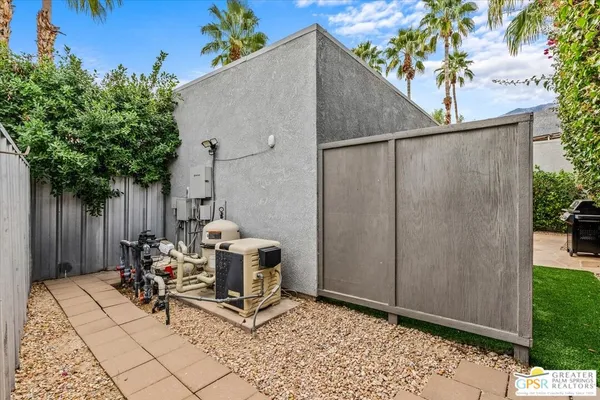 $1,245,000 | 641 Dunes Court, Palm Springs, CA 92264