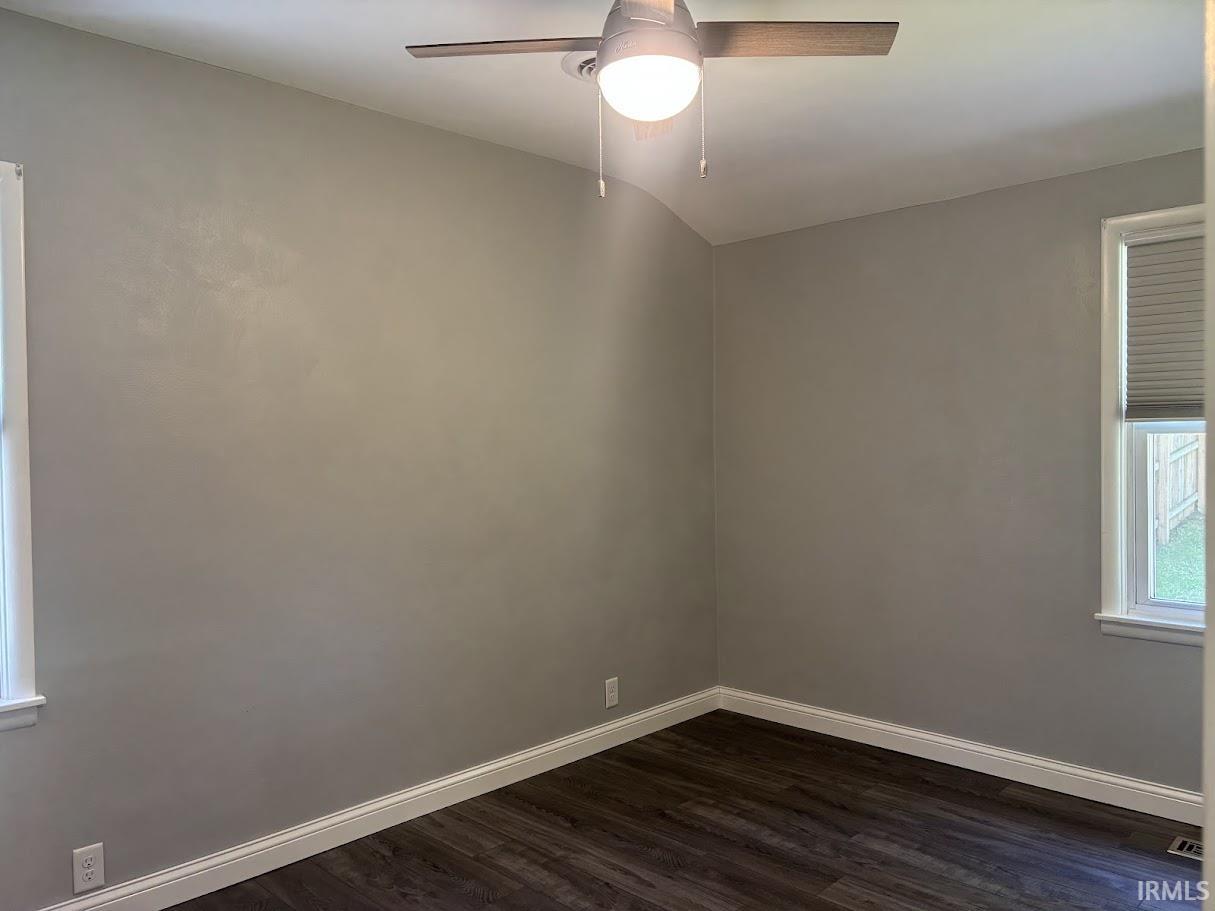 4 Maple Court, Unit 1 Washington, IN 47501 - Photo 9 of 18