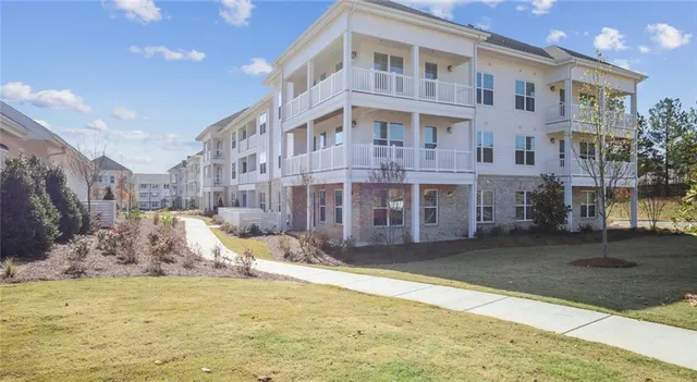 $1,655 | 1010 Rosefinch Landing, Unit 6305, Hoschton, GA 30548