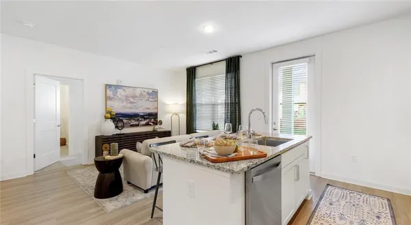 $1,707 | 1010 Rosefinch Landing, Unit 9302, Hoschton, GA 30548