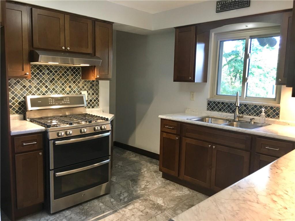 408 Murrysville Road Trafford, PA 15085 - Photo 5 of 20 Gallery Image 5