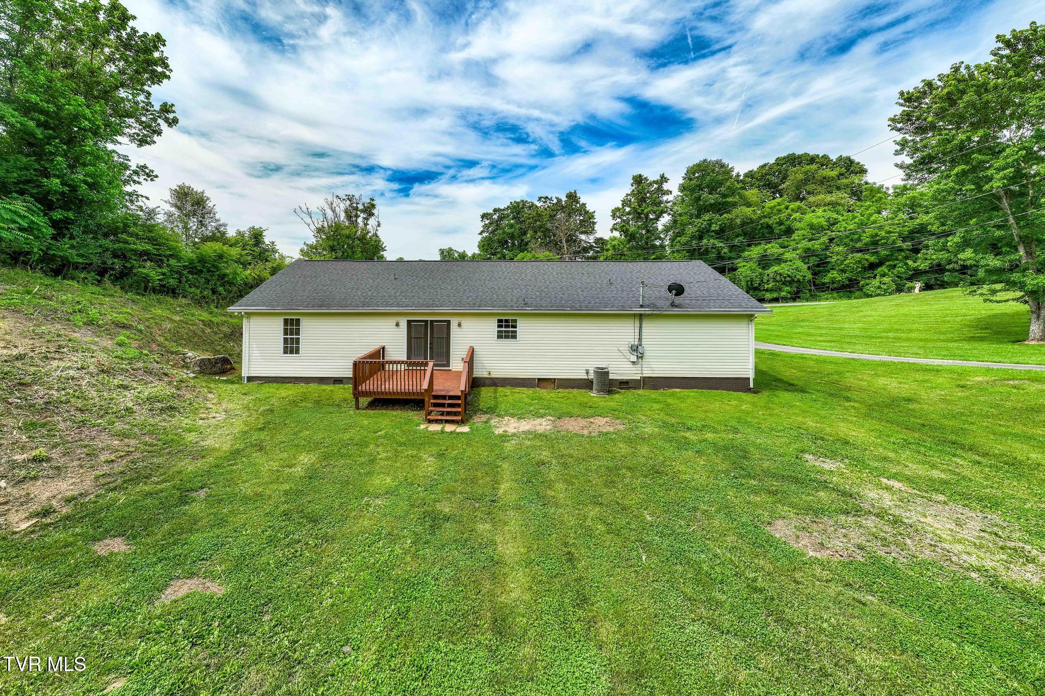 184 County Farm Road Jonesborough, TN 37659 - Photo 27 of 71 184 County Farm Road (20 of 78)