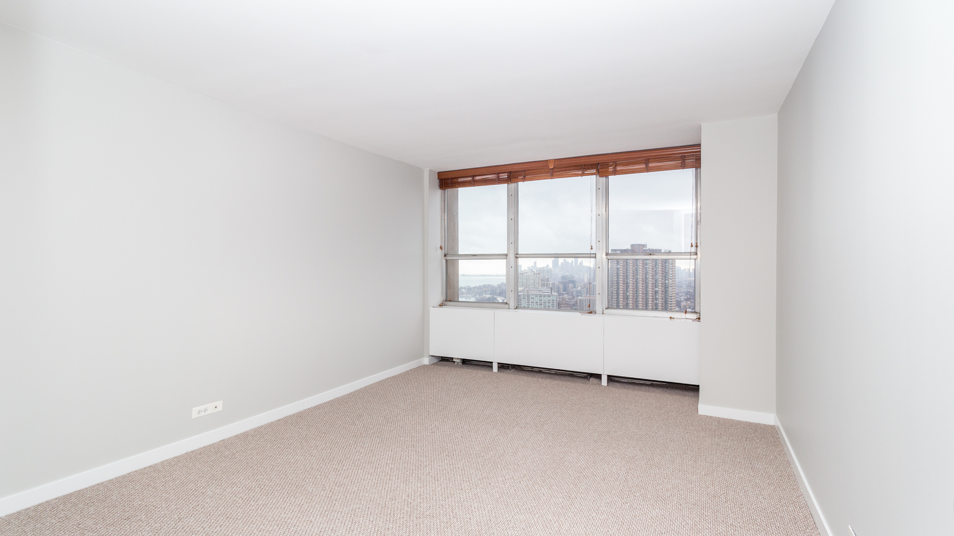 655 West Irving Park Road, Unit 4203 Chicago, IL 60613 - Photo 11 of 21