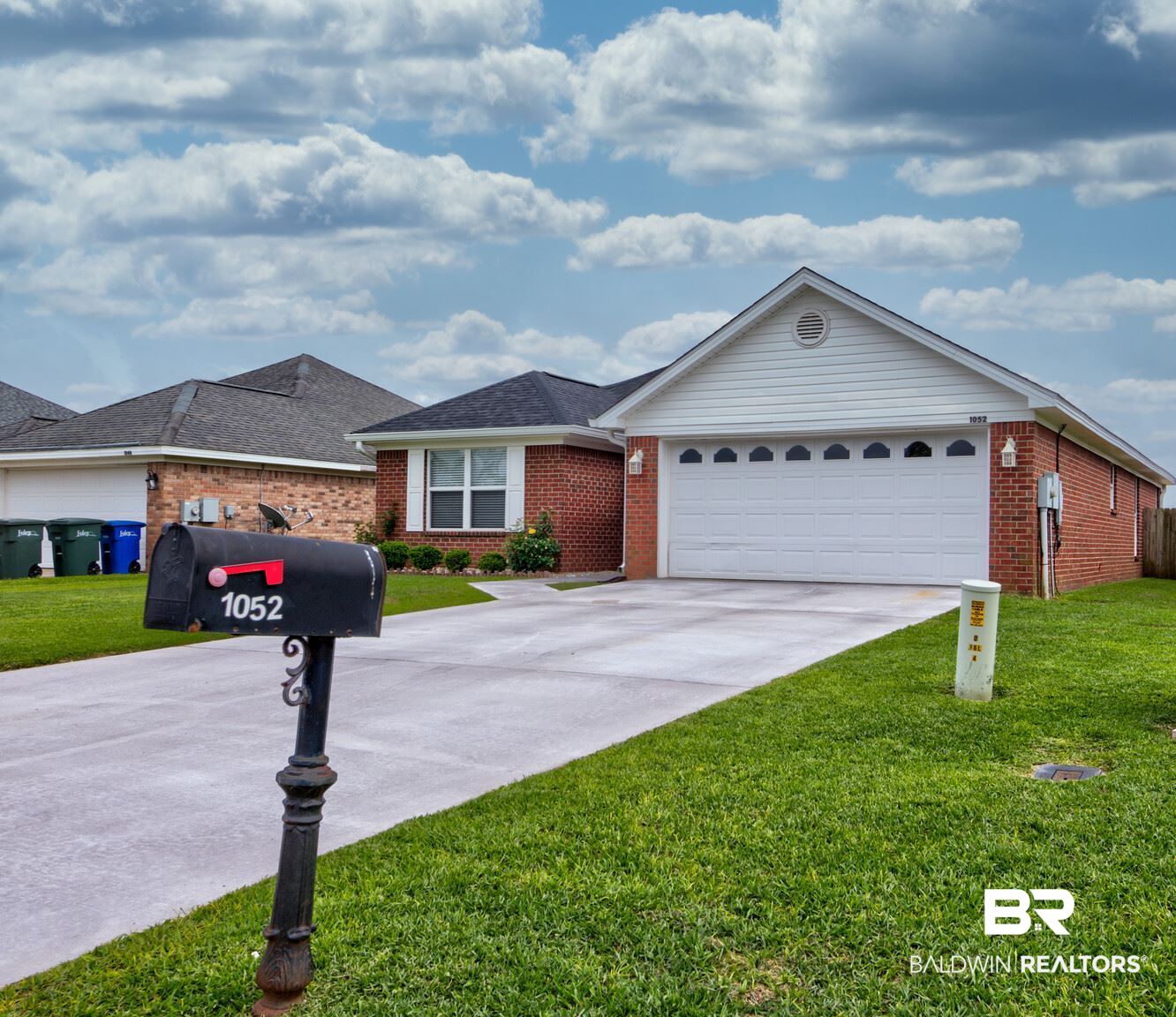 1052 Amazon Drive Foley, AL 36535 - Photo 3 of 50