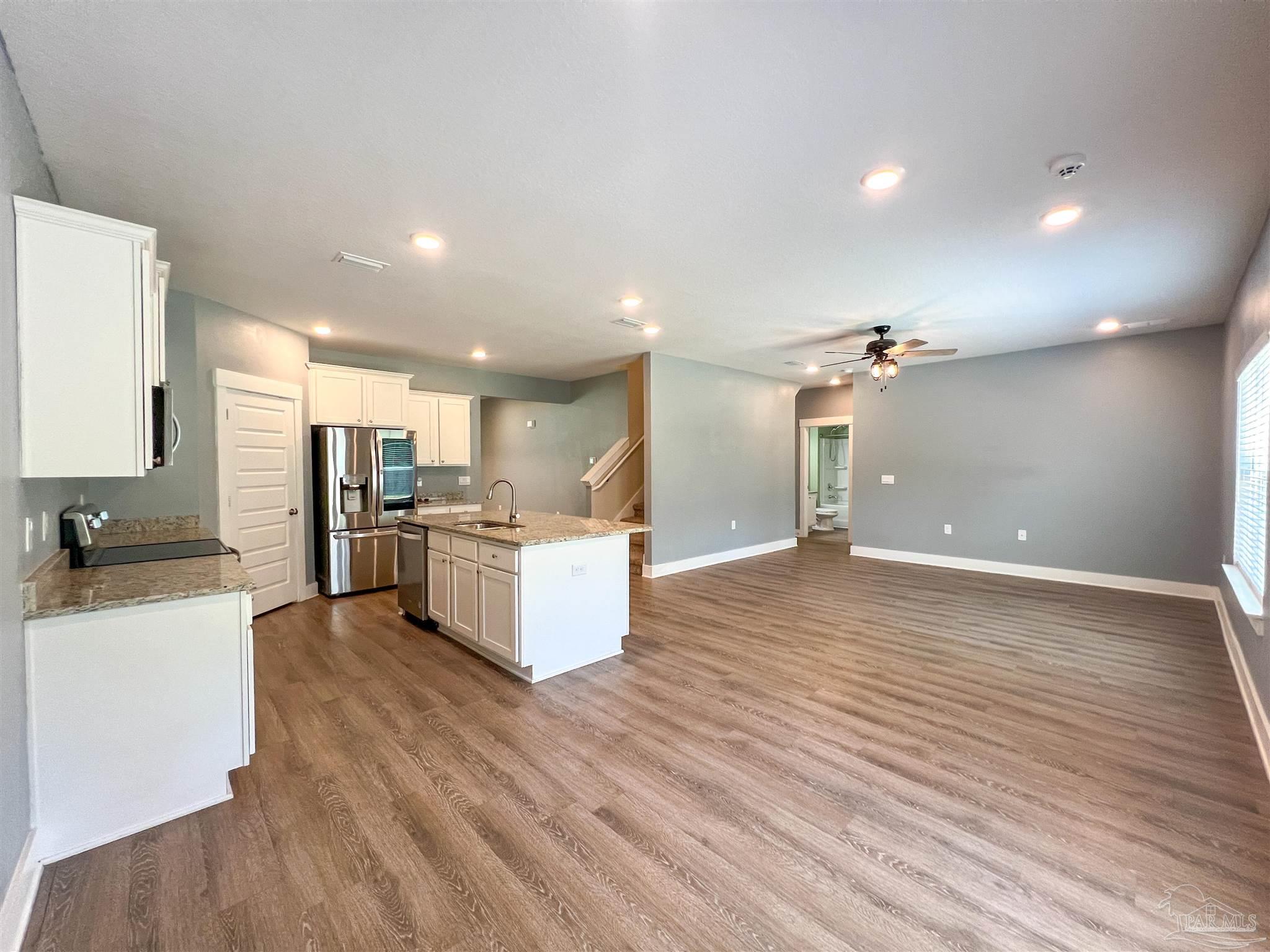 5709 Danbury Boulevard Pace, FL 32571 - Photo 6 of 31