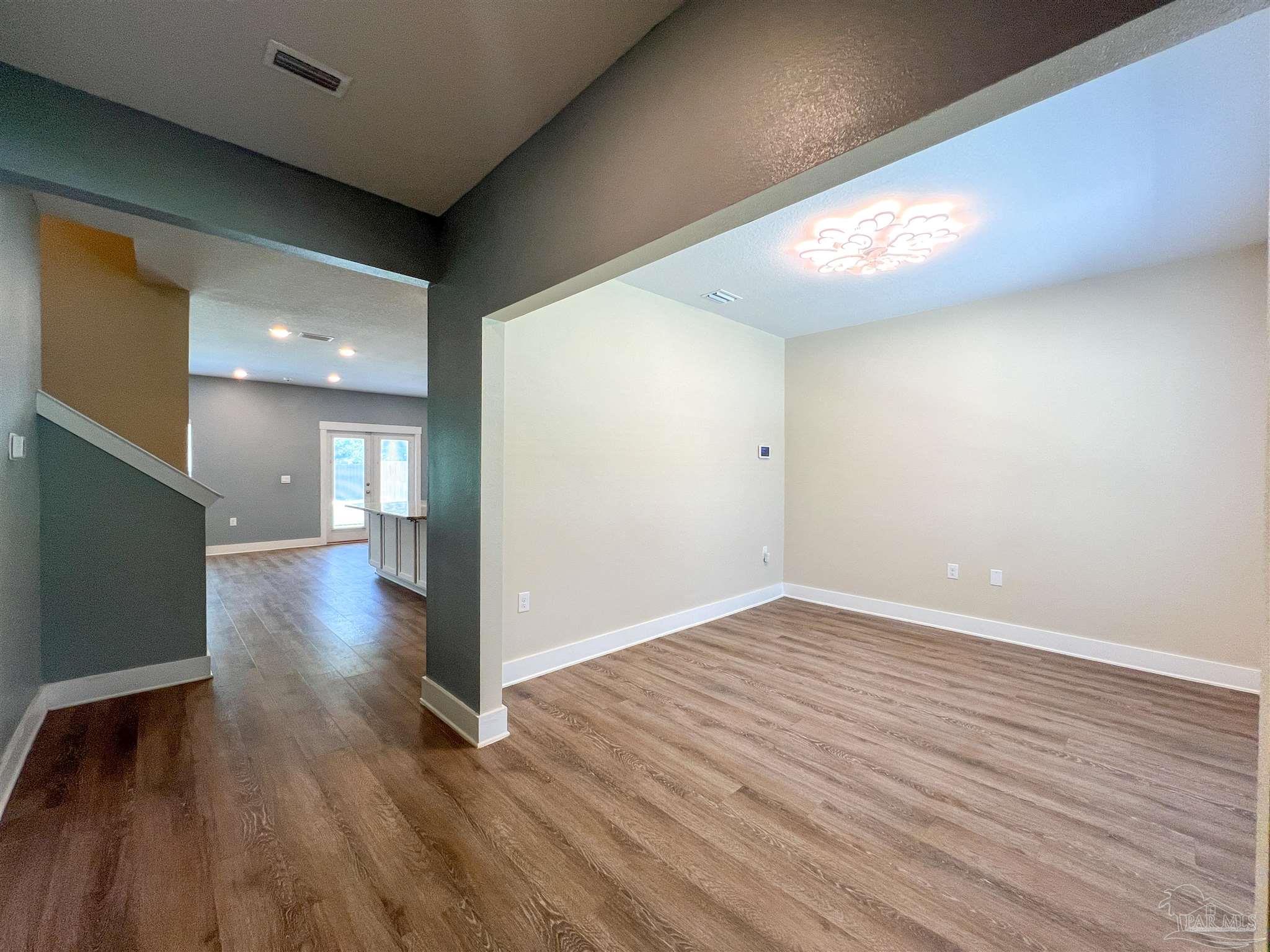 5709 Danbury Boulevard Pace, FL 32571 - Photo 9 of 31