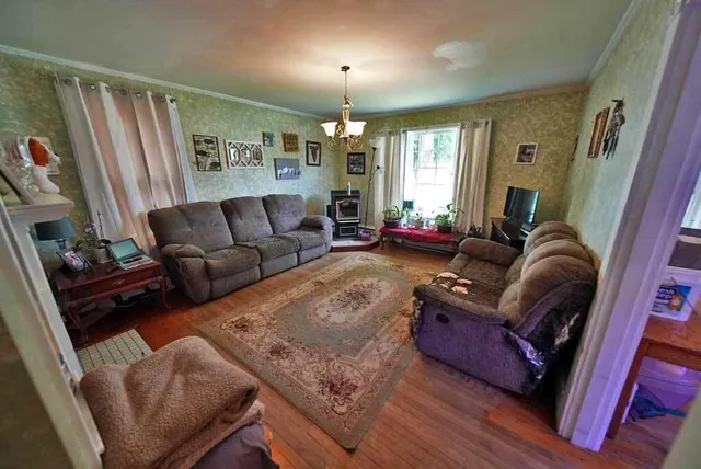 $119,900 | 34 Charles Street, Houlton, ME 04730