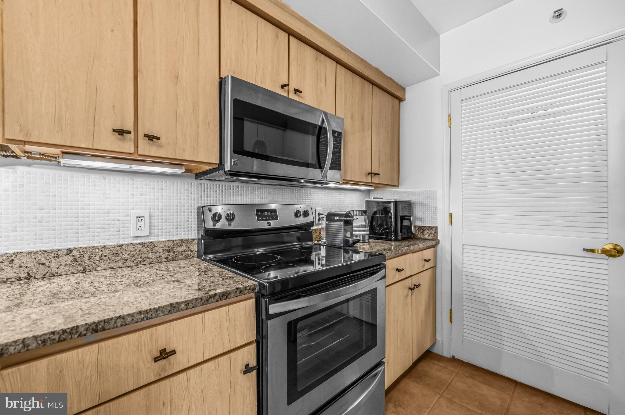 631 D Street Northwest, Unit 637 Washington, DC 20004 - Photo 13 of 68