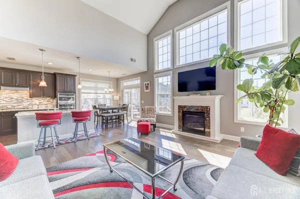 $949,000 | 6 Michelangelo Drive, Monmouth Junction, NJ 08852