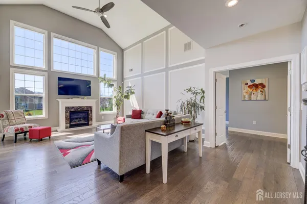 $949,000 | 6 Michelangelo Drive, Monmouth Junction, NJ 08852