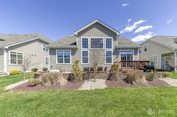 $949,000 | 6 Michelangelo Drive, Monmouth Junction, NJ 08852