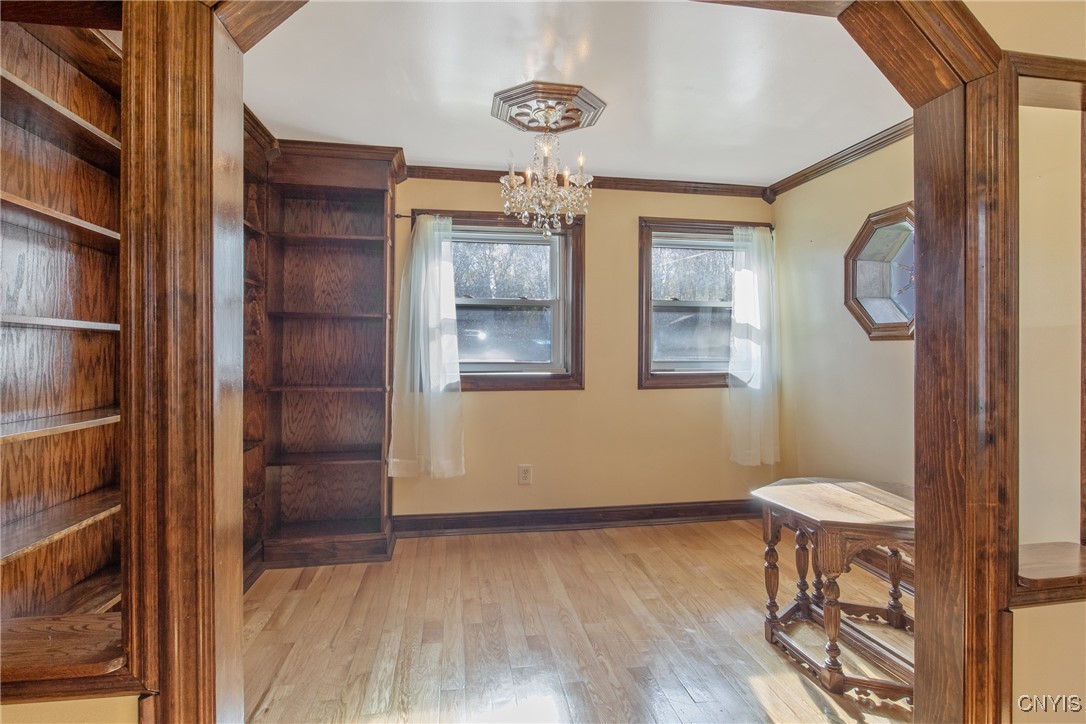 703 Mountainview Avenue Syracuse, NY 13224 - Photo 8 of 39