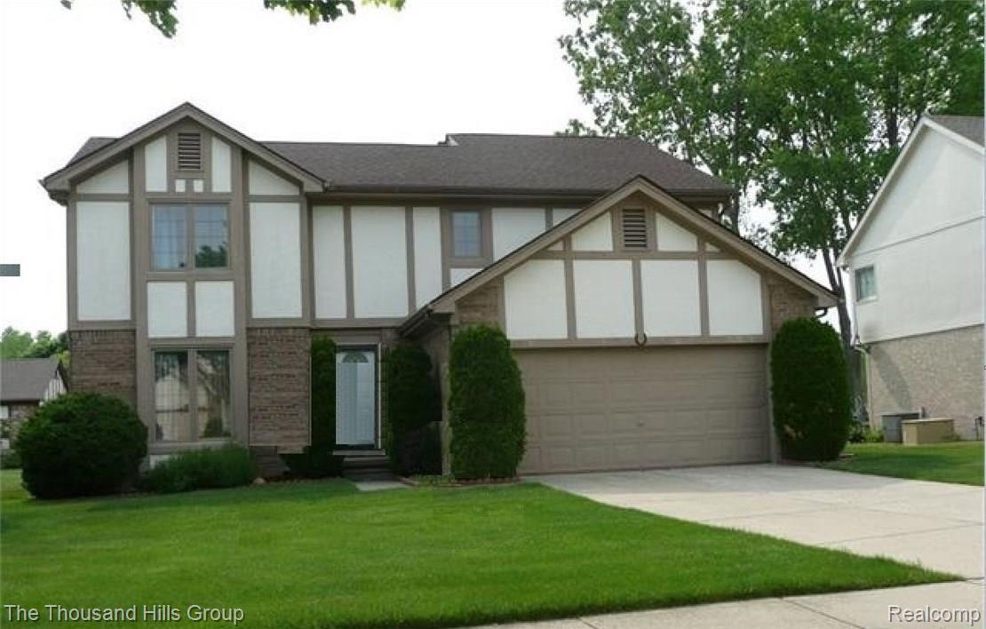 4911 Pickford Drive Troy, MI 48085 - Photo 1 of 46 4911 PICKFORD DRIVE, TROY, MI - UPDATED EAST FACING HOME IN BEAUTIFUL SUB.