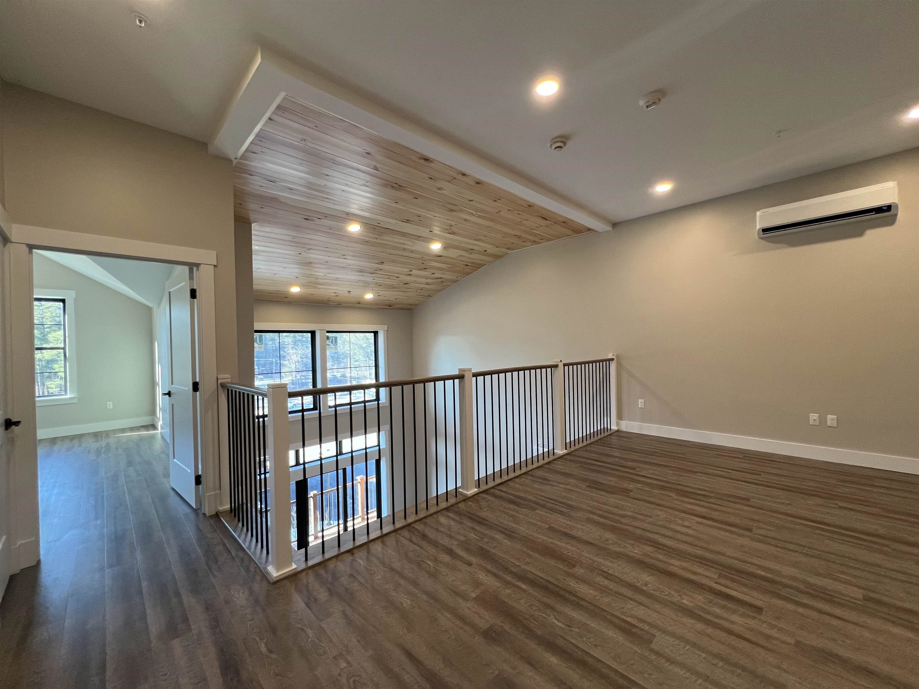 239 Skimobile Road, Unit 308 Conway, NH 03860 - Photo 9 of 28 Gallery Image 9