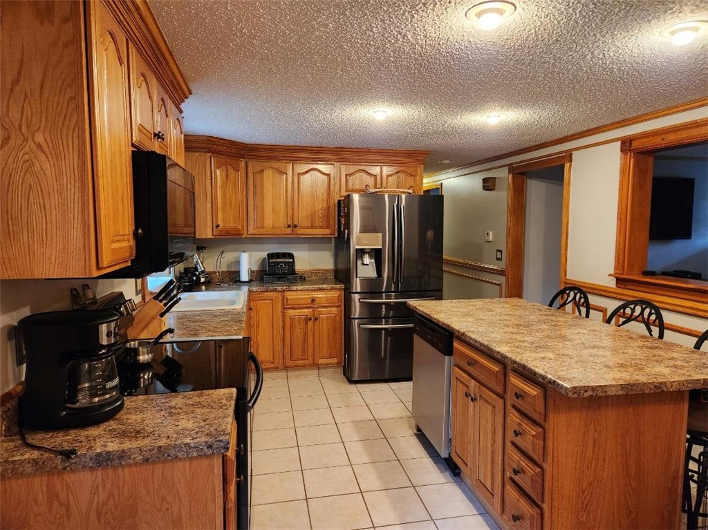 279 Twin River Road Lincoln, RI 02865 - Photo 24 of 50 Gallery Image 24