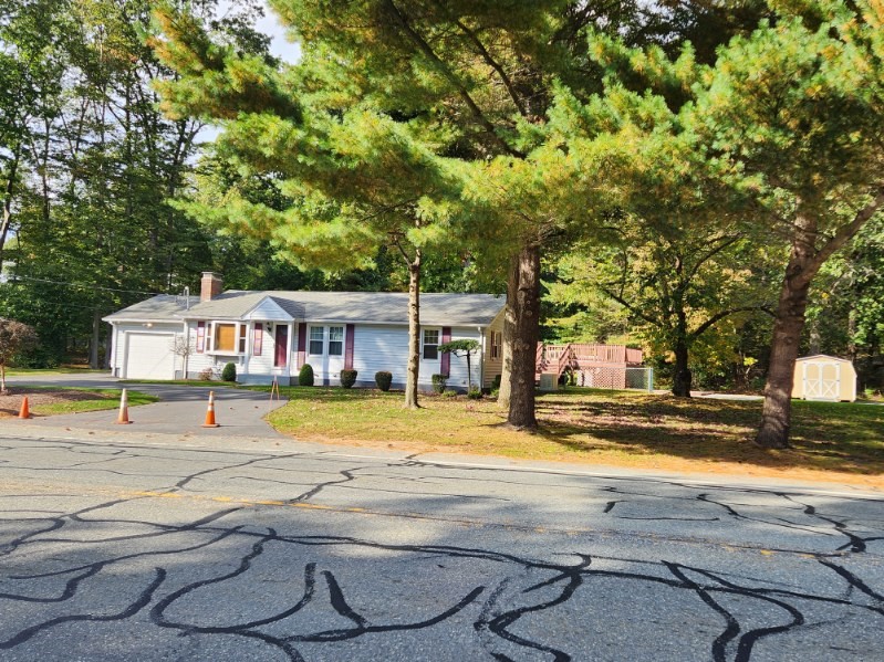 279 Twin River Road Lincoln, RI 02865 - Photo 5 of 50 Gallery Image 5