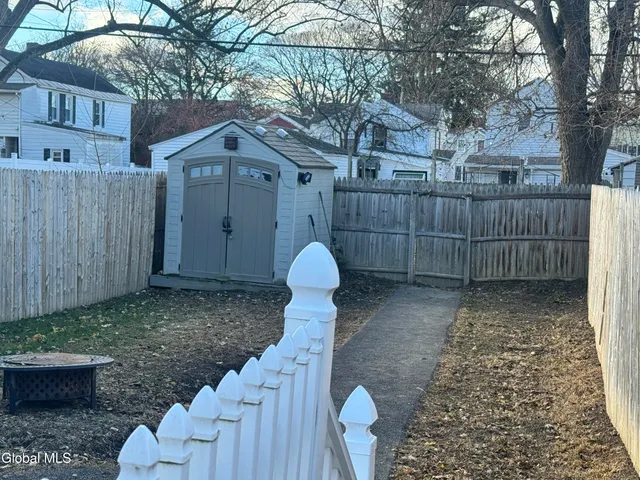 $135,000 | 707 5th Avenue, Troy, NY 12182