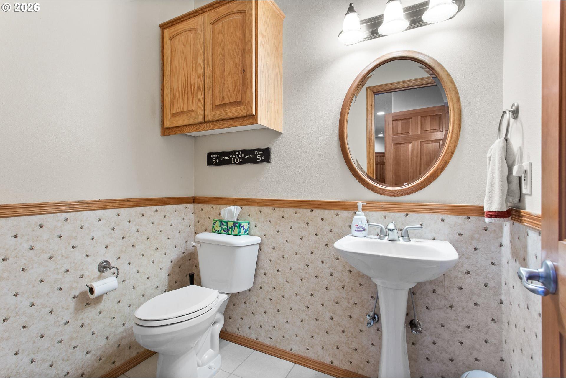 9920 Southeast Bull Run Road Corbett, OR 97019 - Photo 35 of 48 Bathroom