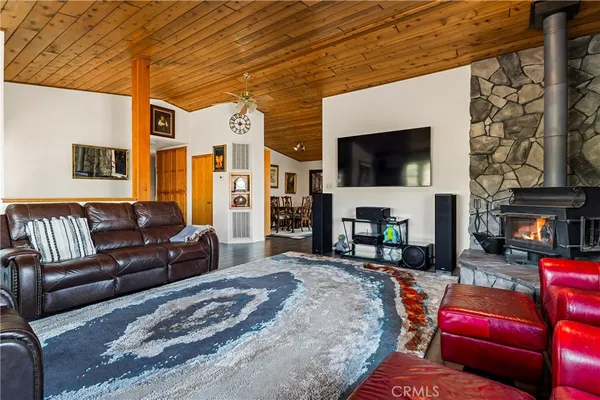 $655,000 | 3070 Royal Meadow Lane, Paradise, CA 95969