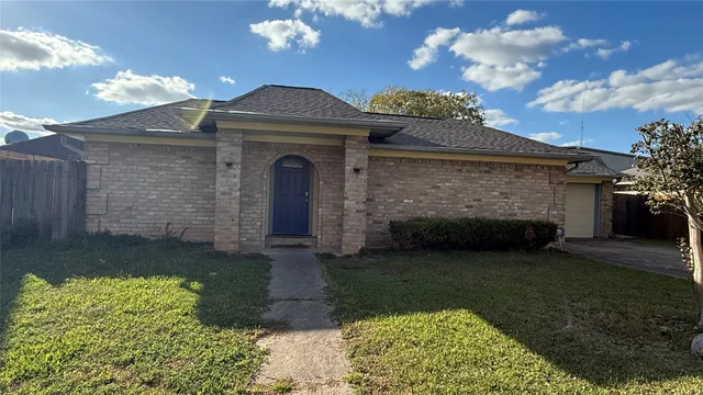 $1,995 | 7706 Winter Glen Lane, Houston, TX 77083