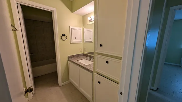 $1,995 | 7706 Winter Glen Lane, Houston, TX 77083