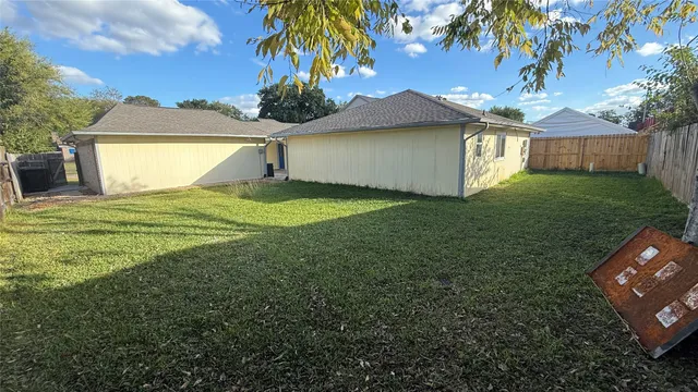 $1,995 | 7706 Winter Glen Lane, Houston, TX 77083