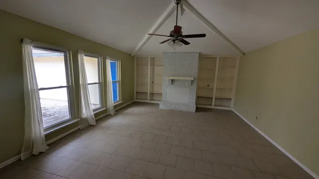 $1,995 | 7706 Winter Glen Lane, Houston, TX 77083