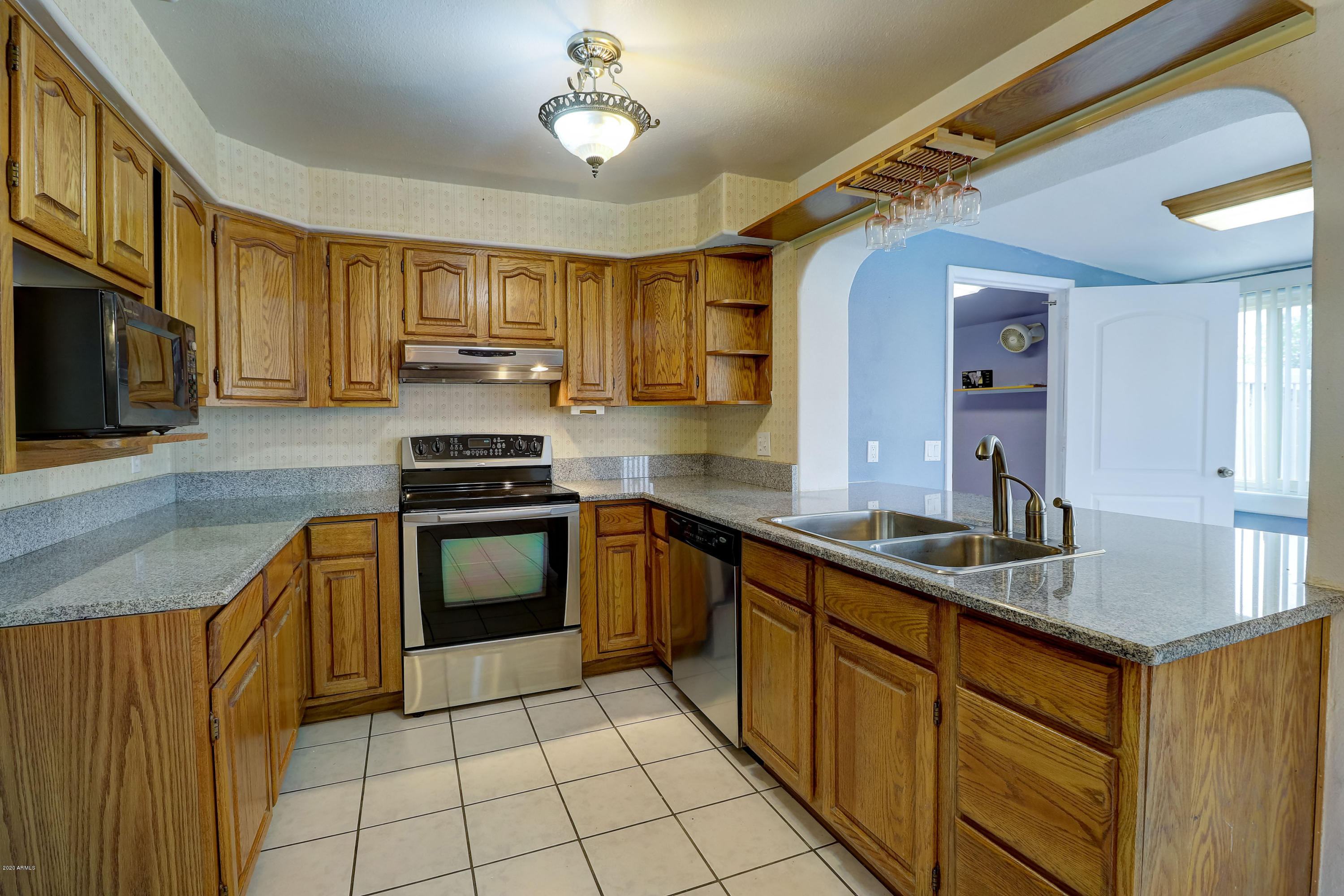 5641 West Hatcher Road Glendale, AZ 85302 - Photo 4 of 19 B (6)