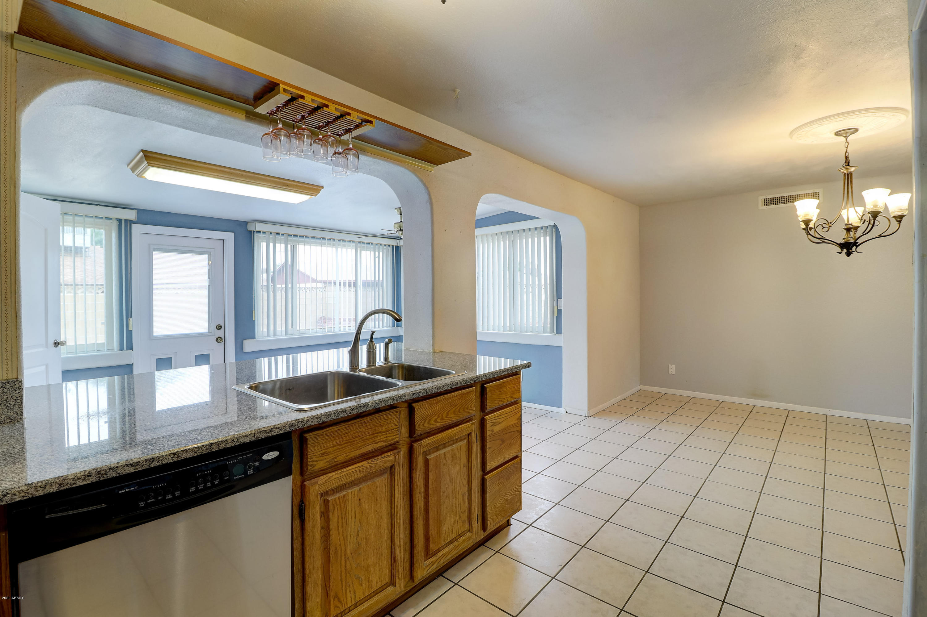 5641 West Hatcher Road Glendale, AZ 85302 - Photo 5 of 19 B (9)