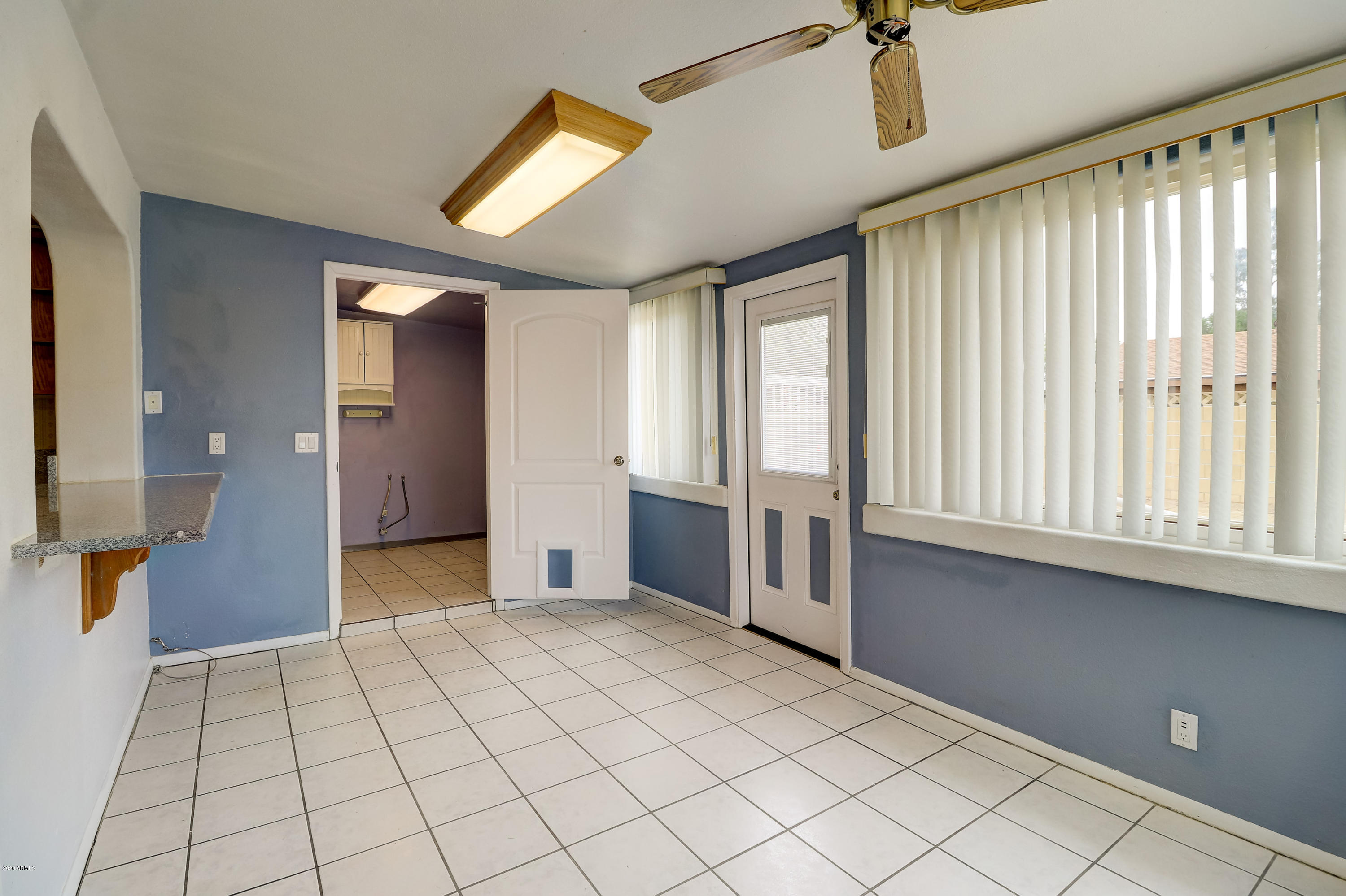 5641 West Hatcher Road Glendale, AZ 85302 - Photo 6 of 19 B (10)