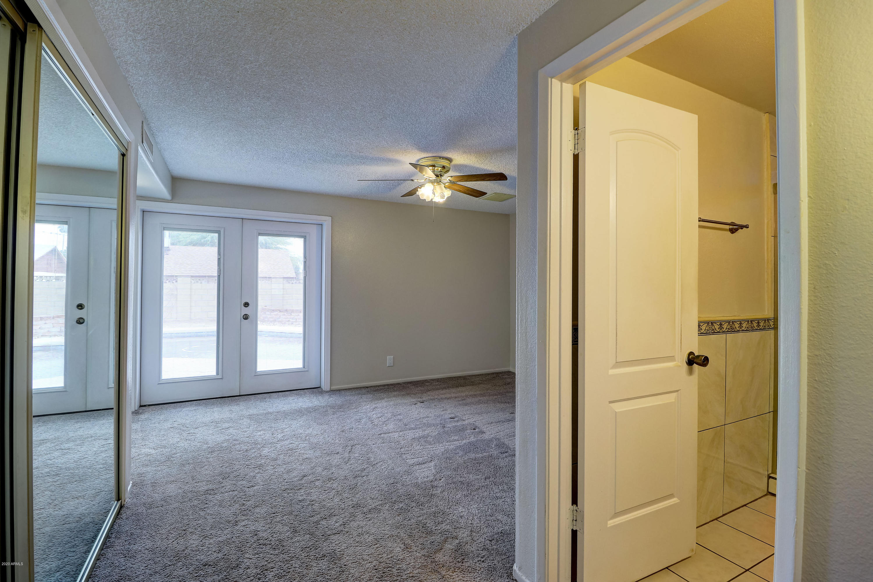 5641 West Hatcher Road Glendale, AZ 85302 - Photo 9 of 19 B (14)