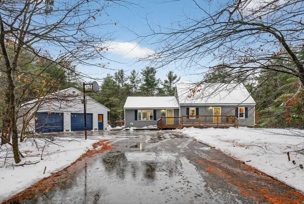 $476,000 | 192 Cemetery Road, Buxton, ME 04093