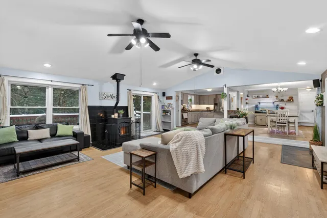 $459,000 | 192 Cemetery Road, Buxton, ME 04093