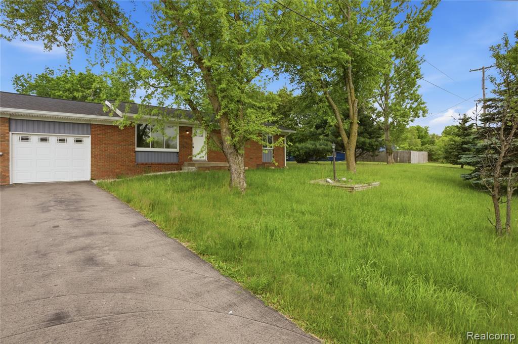 2897 Spring Hill Drive Howell, MI 48843 - Photo 24 of 26
