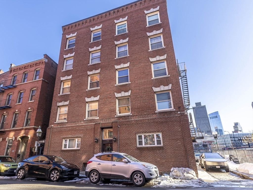 52 Cooper Street, Unit 2 Boston, MA 02113 - Photo 15 of 15 a front view of a building