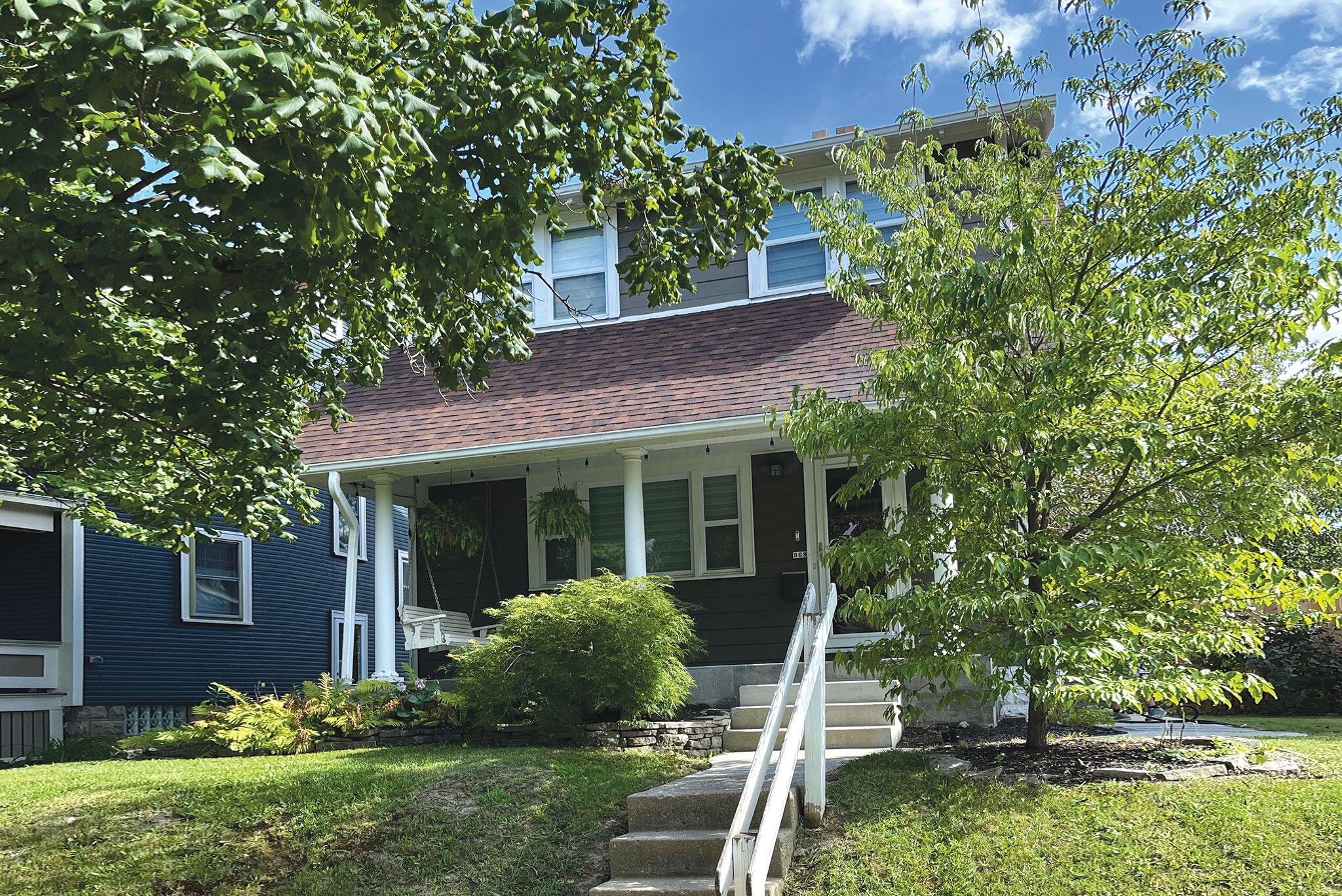 369 East Kelso Road Columbus, OH 43202 - Photo 44 of 48 Front-in-summer