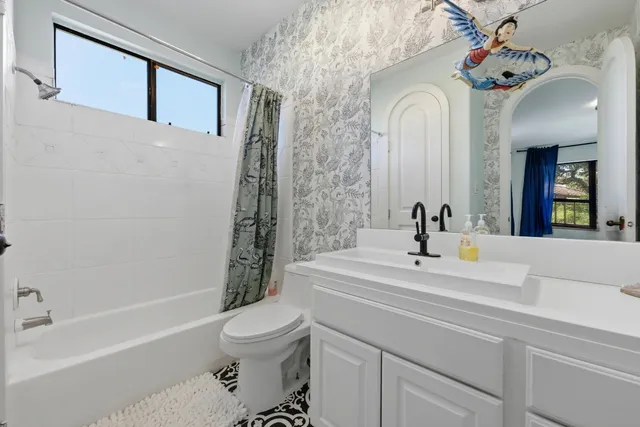 $975,000 | 2900 Pamella Court, Austin, TX 78734