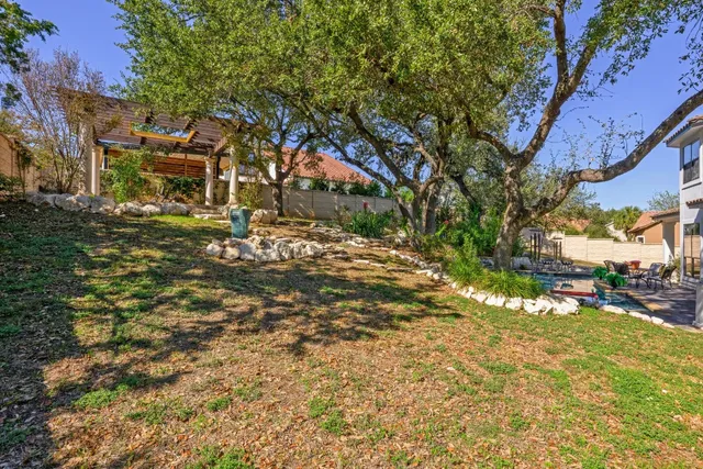 $975,000 | 2900 Pamella Court, Austin, TX 78734