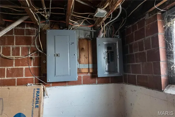 $388,500 | 7347 Delmar Boulevard, University City, MO 63130