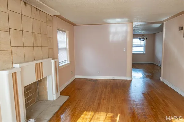 $388,500 | 7347 Delmar Boulevard, University City, MO 63130