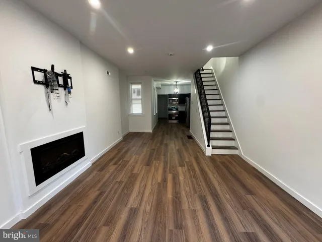 $1,875 | 3118 G Street, Philadelphia, PA 19134