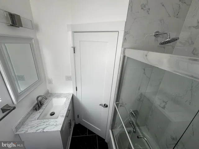 $1,875 | 3118 G Street, Philadelphia, PA 19134