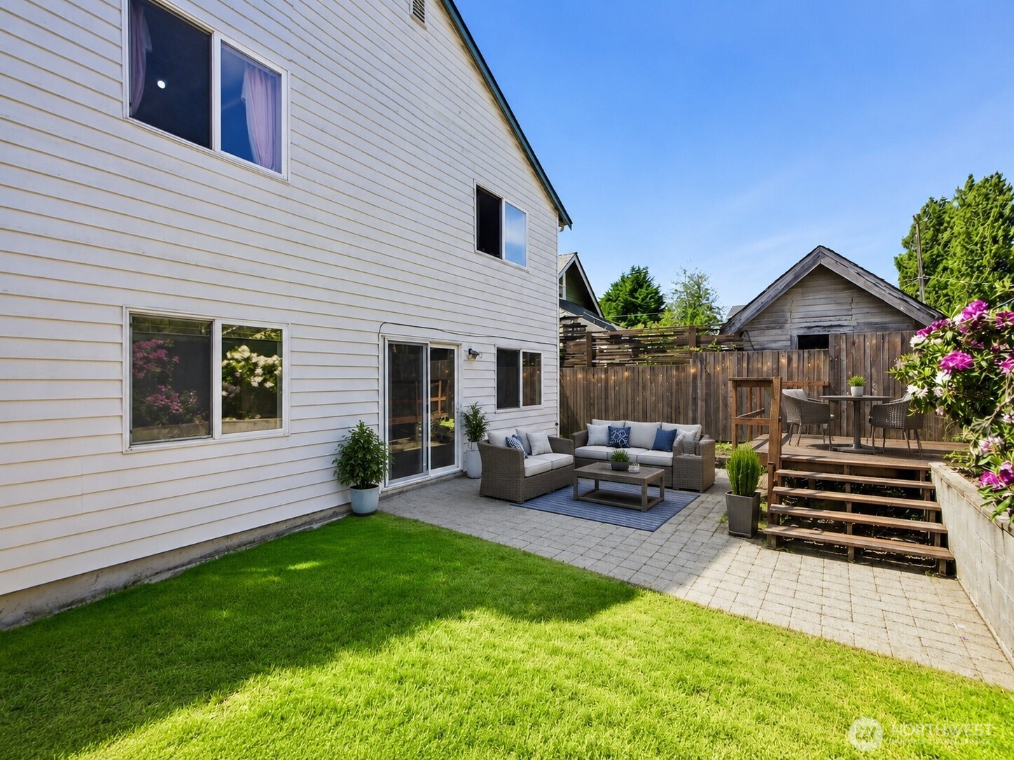 512 North 104th Street Seattle, WA 98133 - Photo 28 of 28