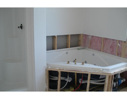 10 Lyons Farm Road, Unit LOT 20 Haverhill, MA 01835 - Photo 8 of 11 Gallery Image 8