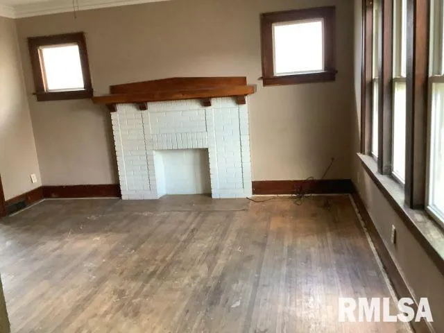 $59,900 | 818 Northeast Madison Avenue, Peoria, IL 61603