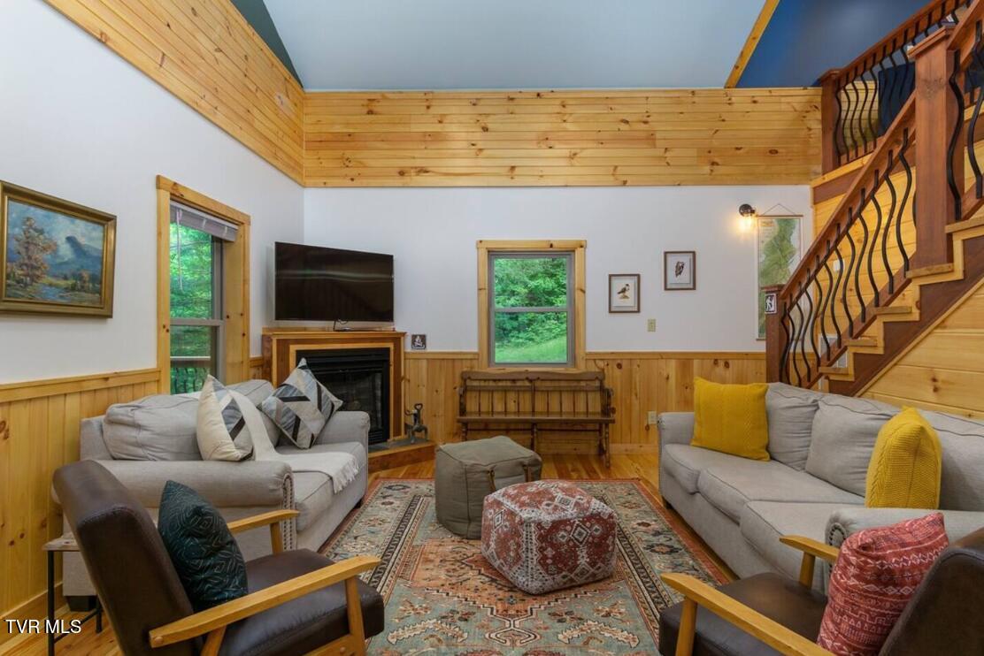 1763 Dennis Cove Road Hampton, TN 37658 - Photo 12 of 25 00018 headwaters