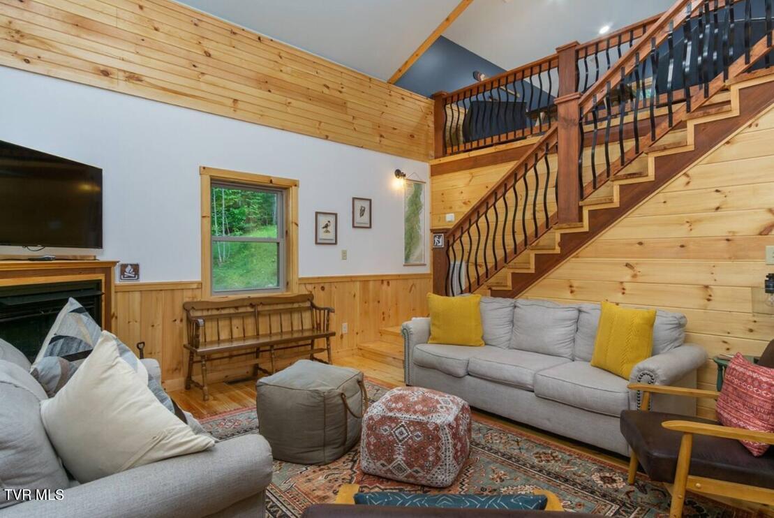 1763 Dennis Cove Road Hampton, TN 37658 - Photo 13 of 25 00019 headwaters