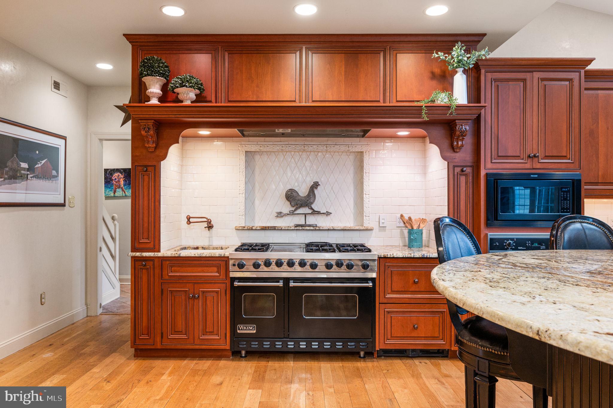 1450 Eaves Spring Drive Malvern, PA 19355 - Photo 22 of 58 cooking enclave